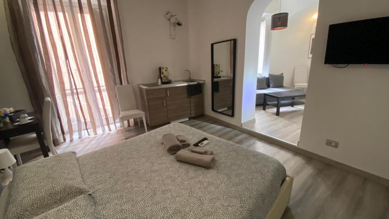 Petros Room Camere Салерно Экстерьер фото