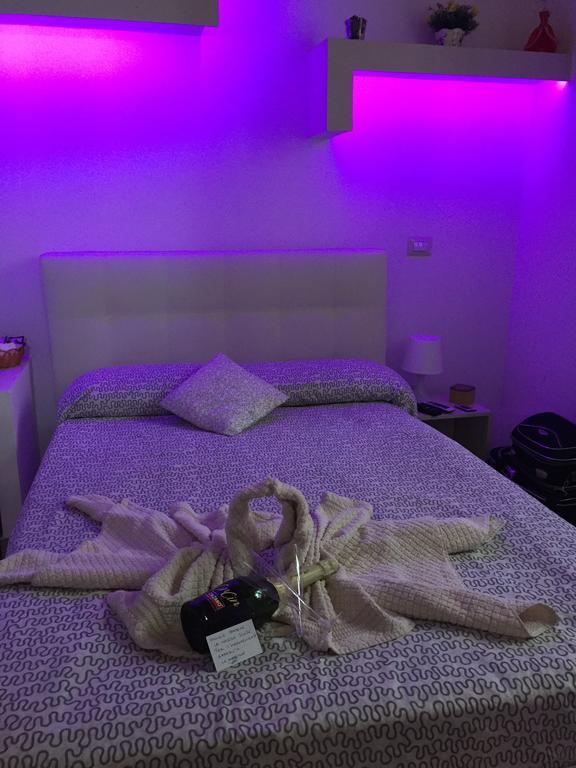 Petros Room Camere Салерно Экстерьер фото