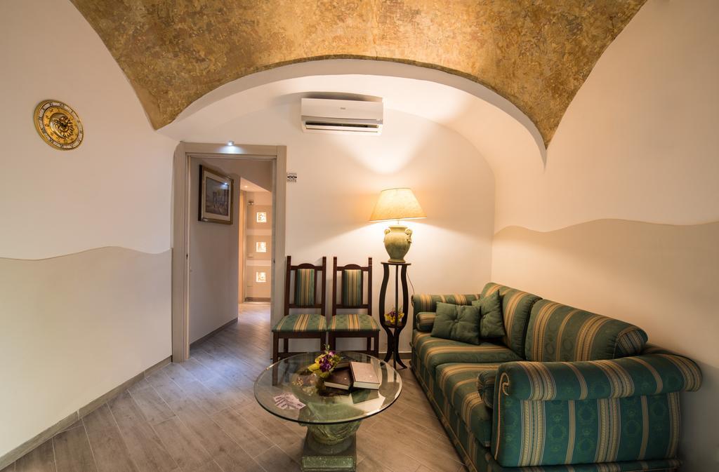 Petros Room Camere Салерно Экстерьер фото